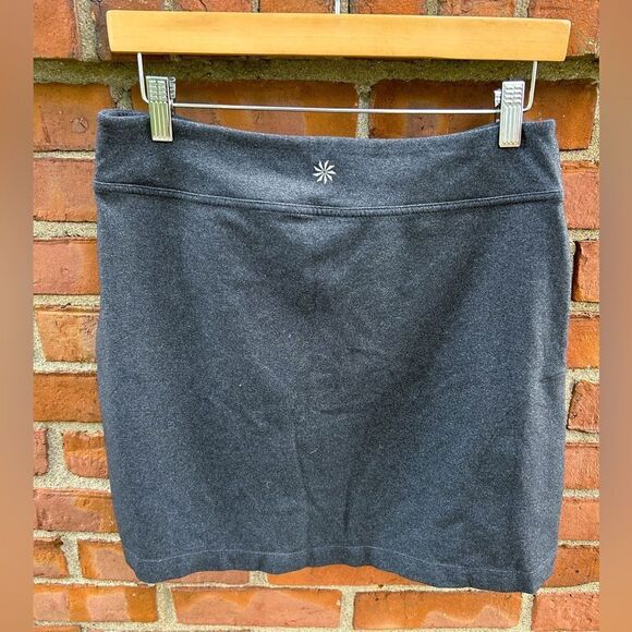 Athleta Gray A-Line Zipper Pocket Skirt - Picture 3 of 5